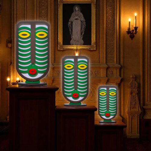 Hand-Painted African Wood Tabletop Decor: Tribal Art Sculpture